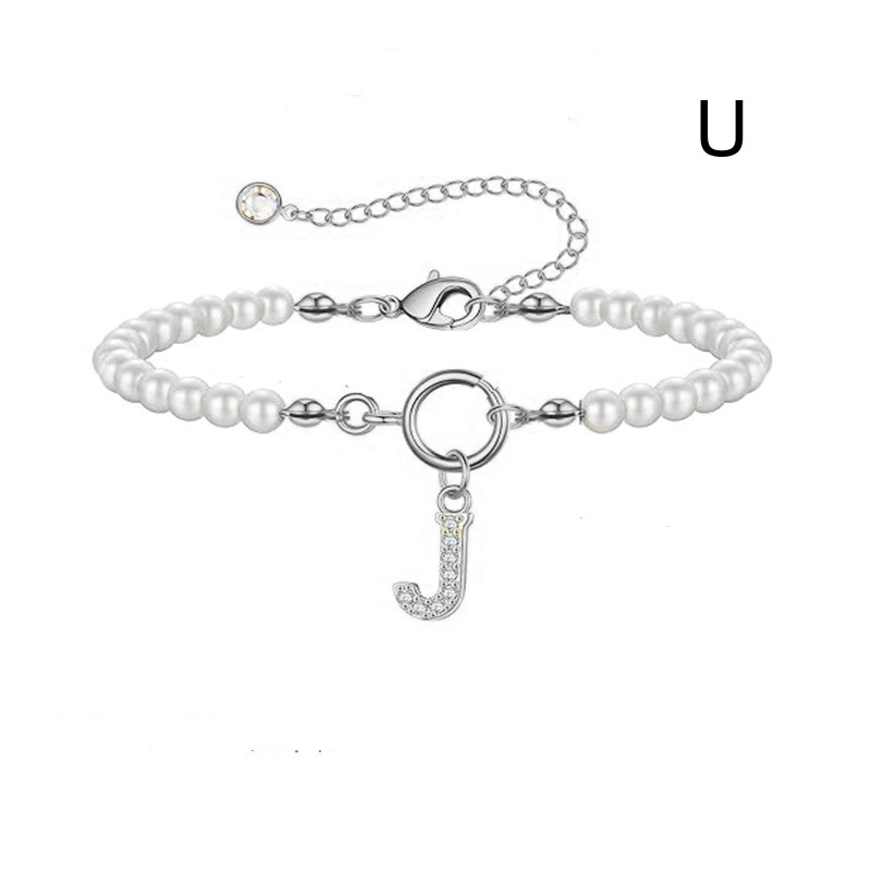 Leorria™ Personalized Pearl Bracelet – Timeless Elegance with a Personal Touch