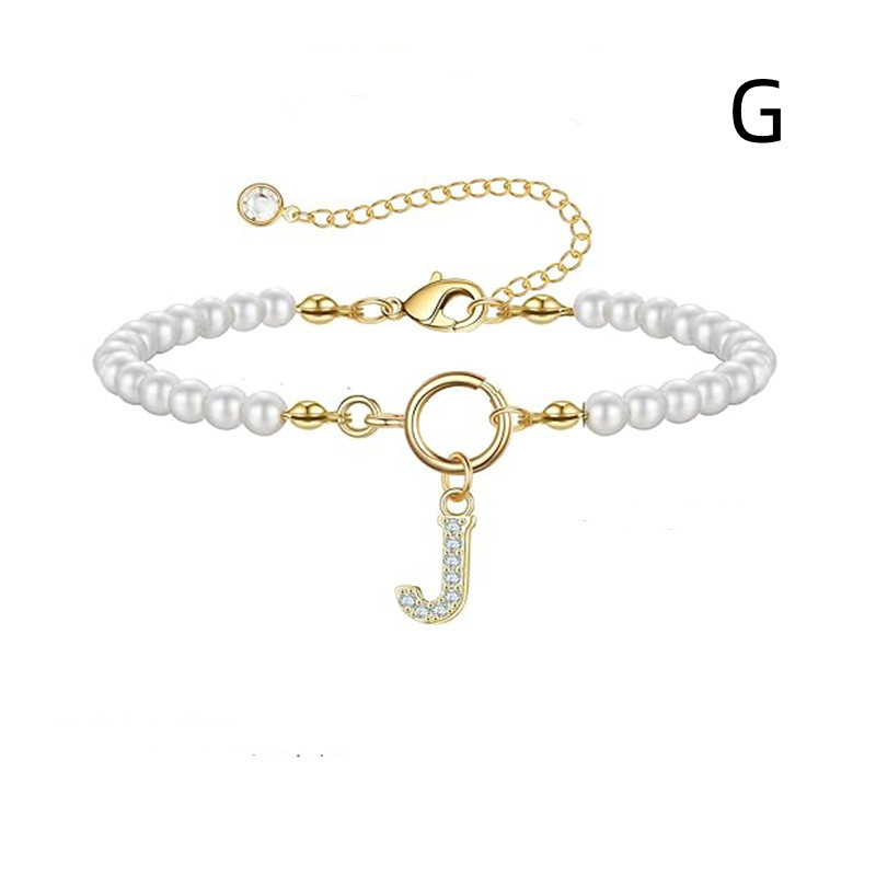 Leorria™ Personalized Pearl Bracelet – Timeless Elegance with a Personal Touch