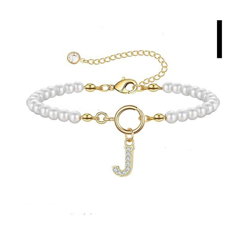 Leorria™ Personalized Pearl Bracelet – Timeless Elegance with a Personal Touch