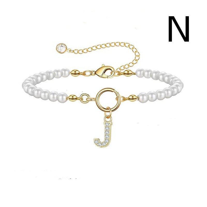 Leorria™ Personalized Pearl Bracelet – Timeless Elegance with a Personal Touch