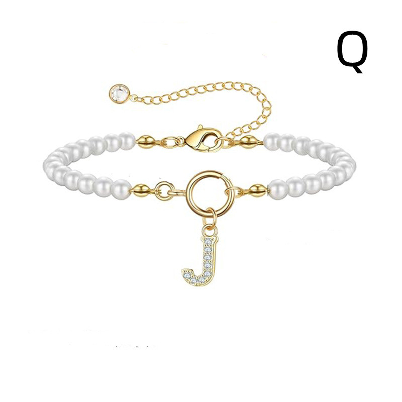 Leorria™ Personalized Pearl Bracelet – Timeless Elegance with a Personal Touch