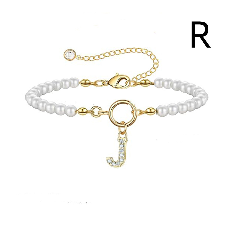 Leorria™ Personalized Pearl Bracelet – Timeless Elegance with a Personal Touch