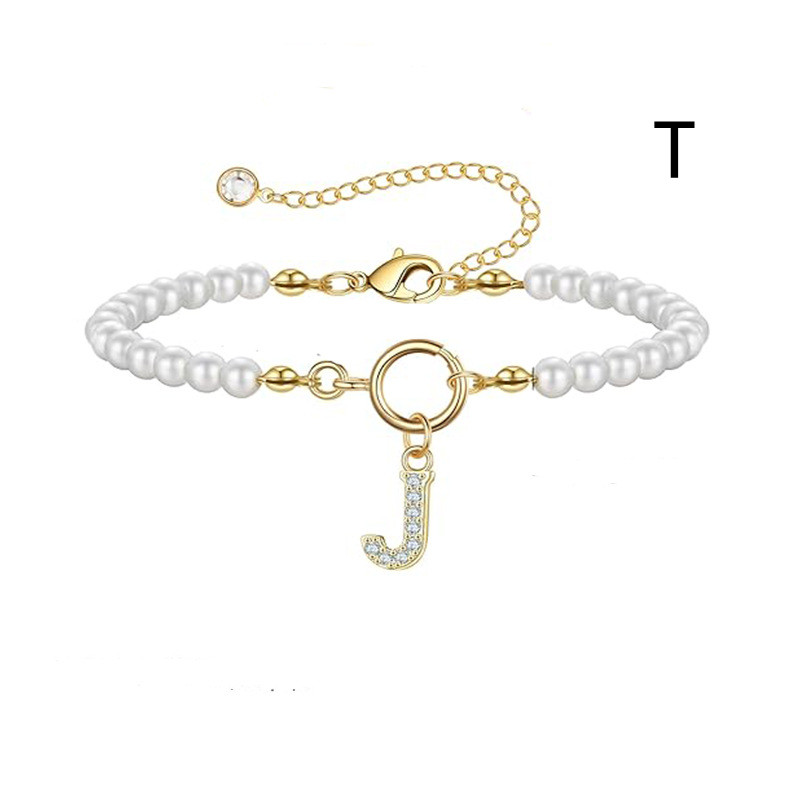 Leorria™ Personalized Pearl Bracelet – Timeless Elegance with a Personal Touch