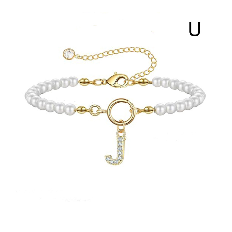 Leorria™ Personalized Pearl Bracelet – Timeless Elegance with a Personal Touch