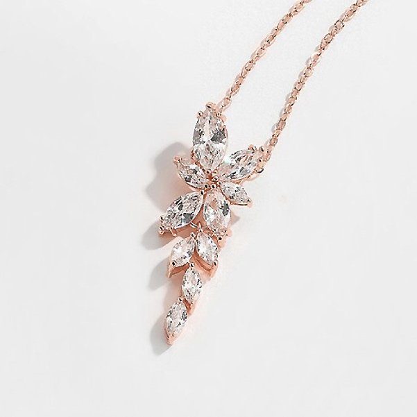 Leorria™ Regal Grace Necklace