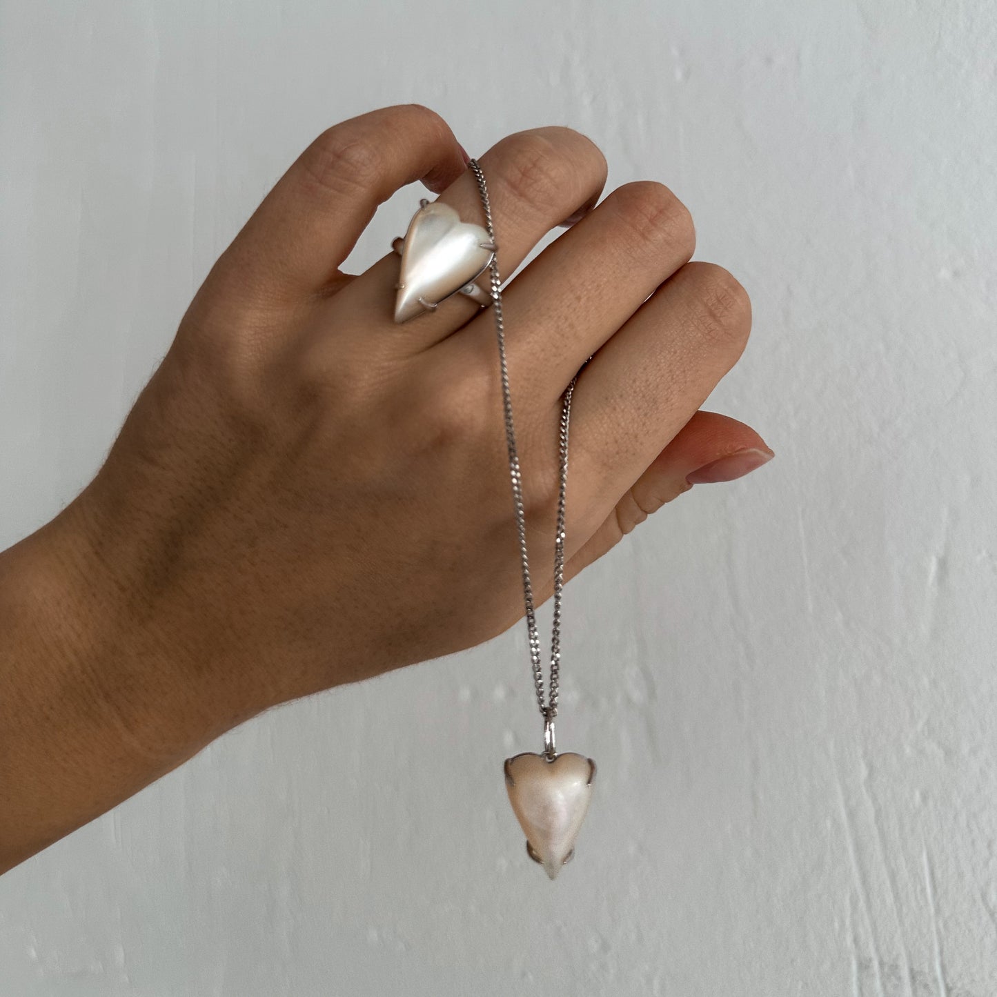 Edge Pendant with Natural Stone