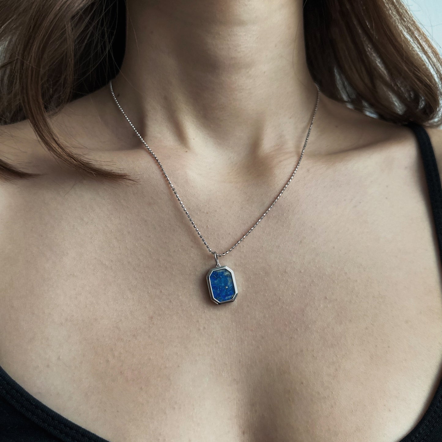 Rome Pendant with Lapis Lazuli