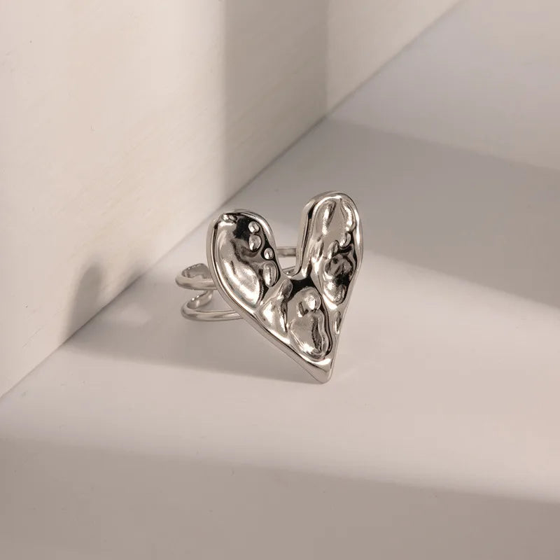 Anello a forma di cuore Leoria™ 50% DI SCONTO