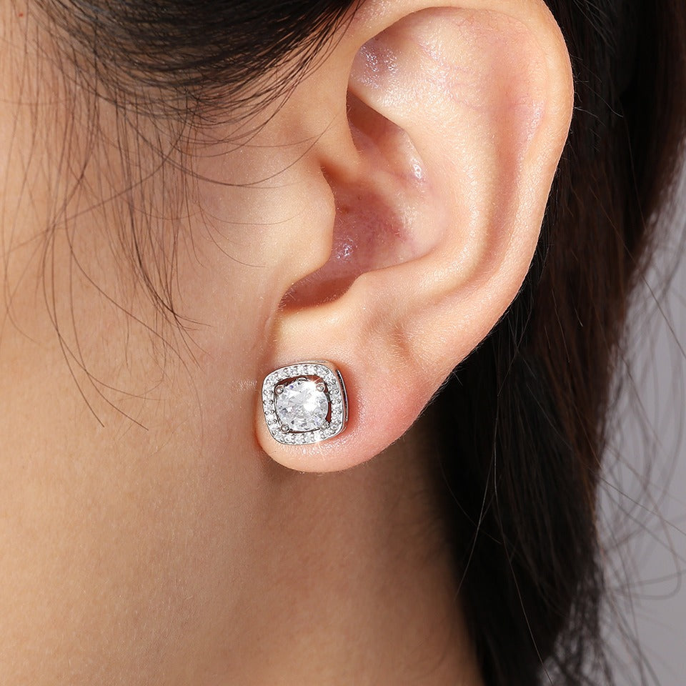 Leorria™ Royal Halo Studs