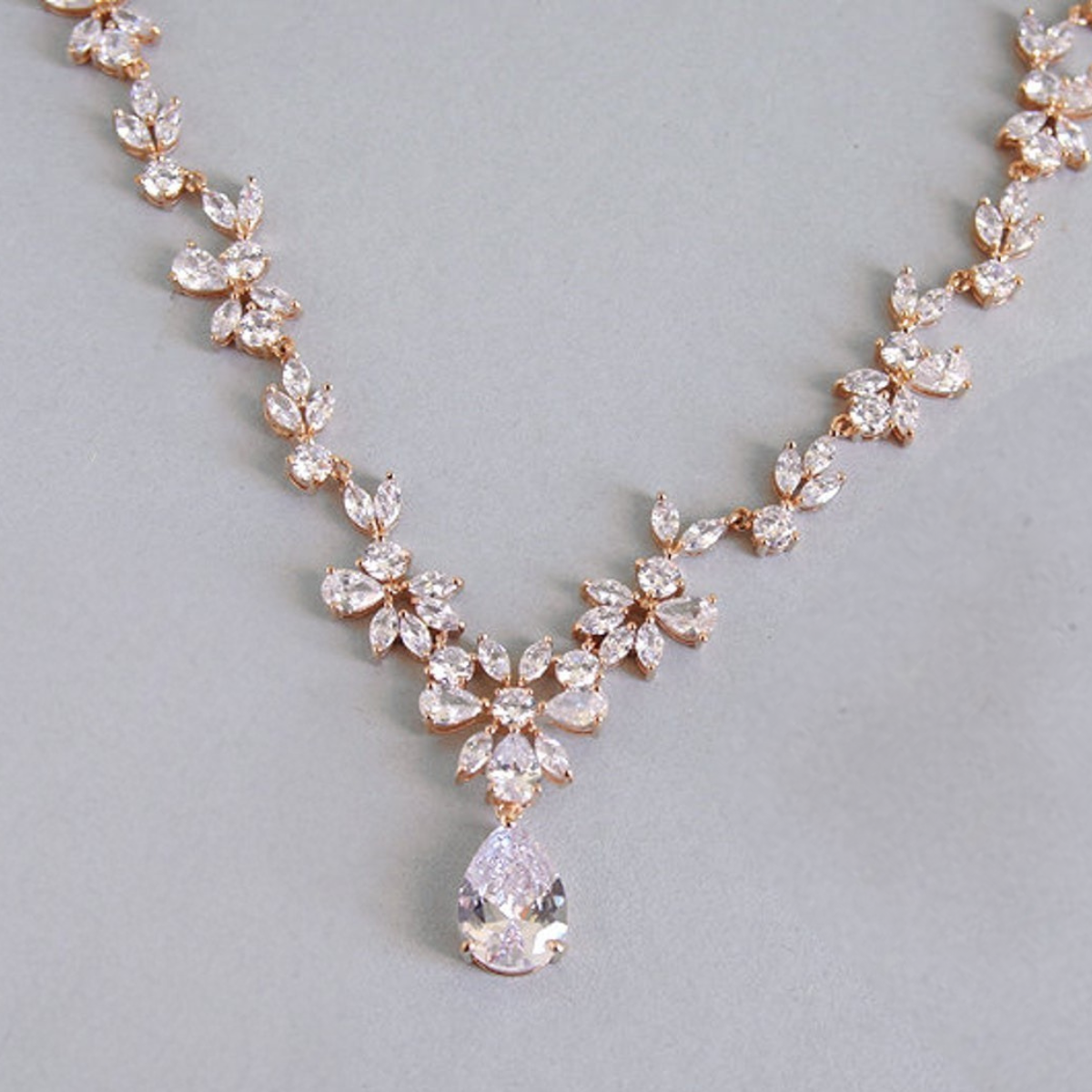 Leorria™ Luxe Radiance Necklace